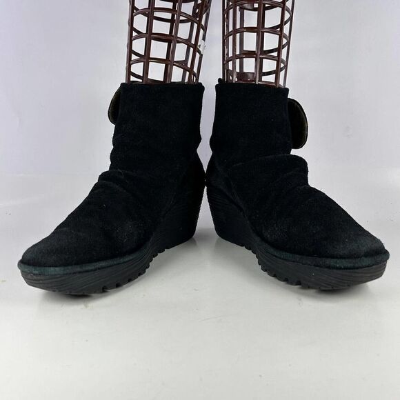 FLY London Yegifly Yegi689fly Black Suede Boot US 9 Wedge Heel Ankle Booties - Picture 2 of 10